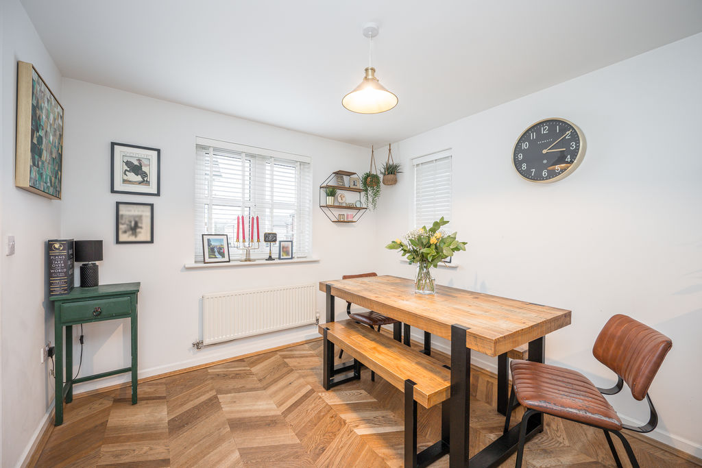 Dining Area- click for photo gallery